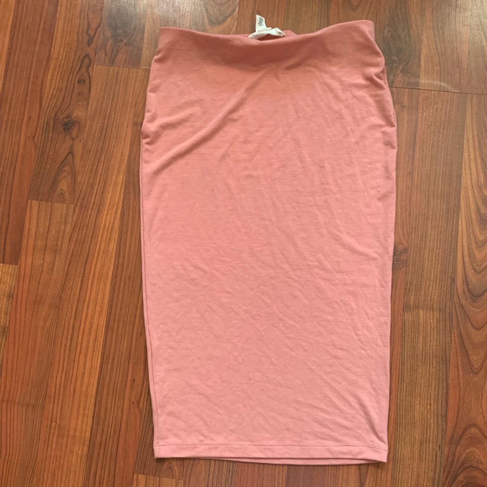 Forever 21 Mauve Pencil Shirt S